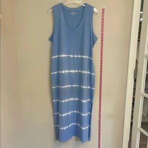 Vineyard Vines Blue and White Tie-Dye Maxi Dress